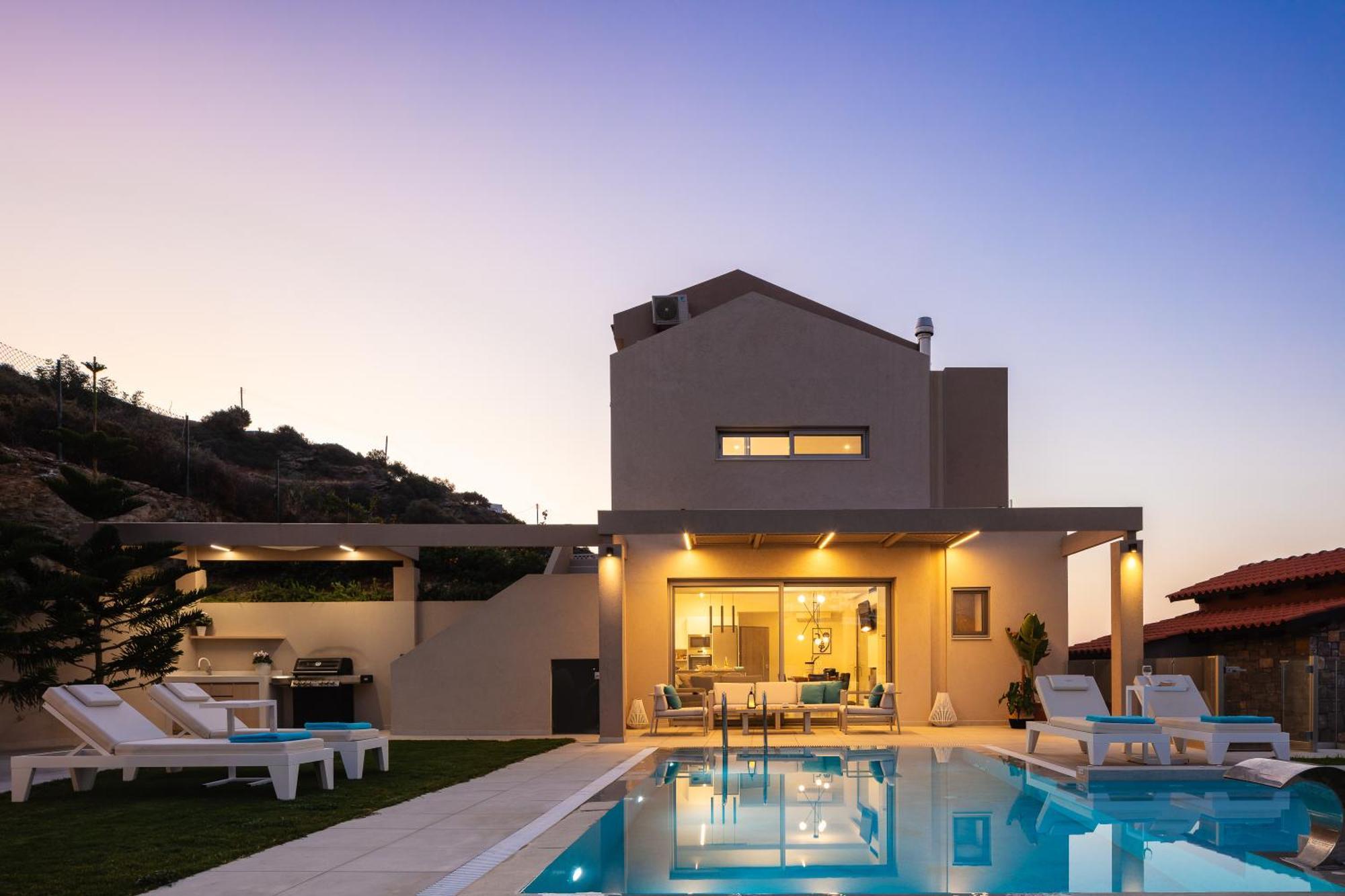 Villa Ligaria Pinnacle Экстерьер фото