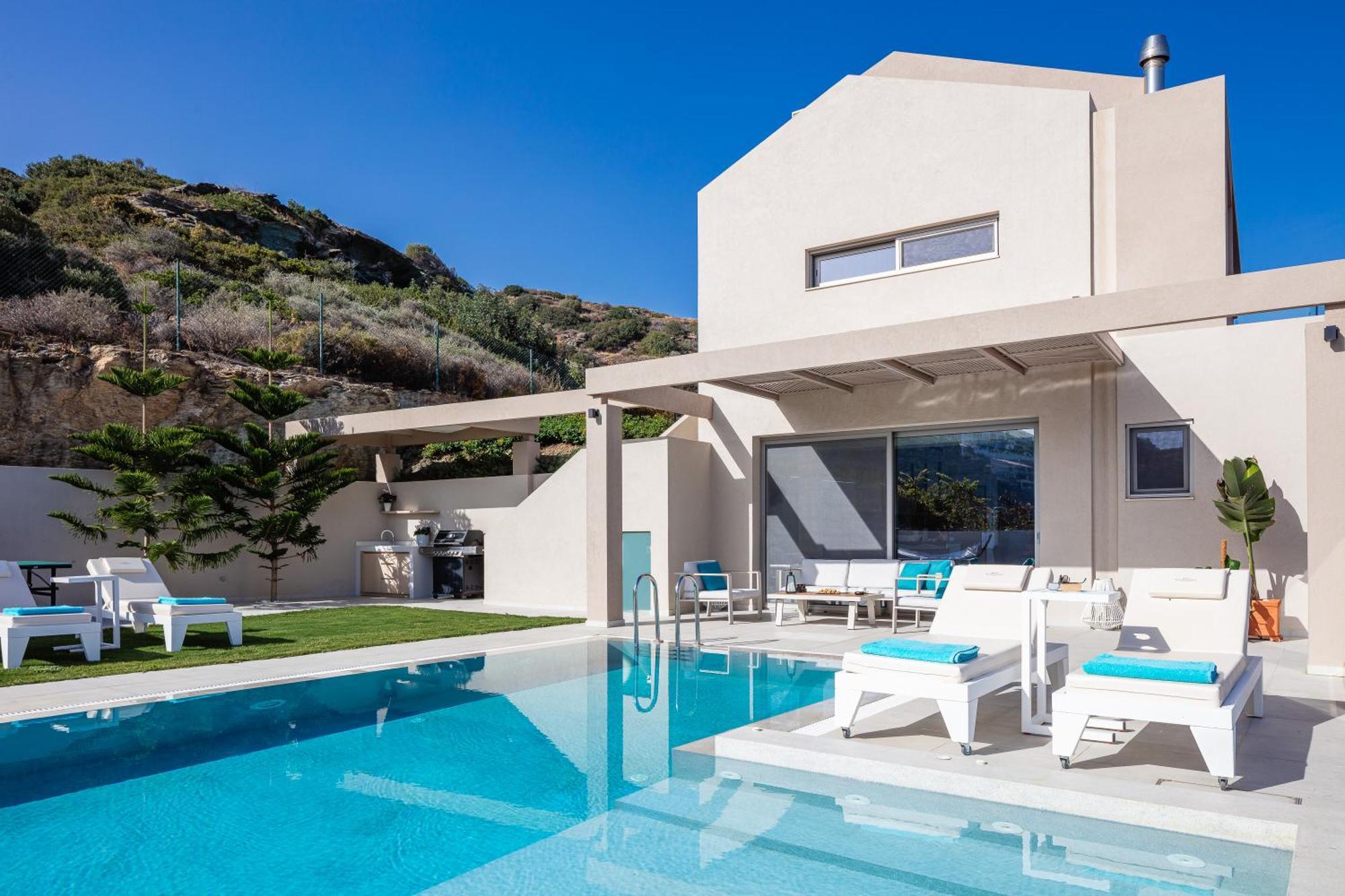 Villa Ligaria Pinnacle Экстерьер фото