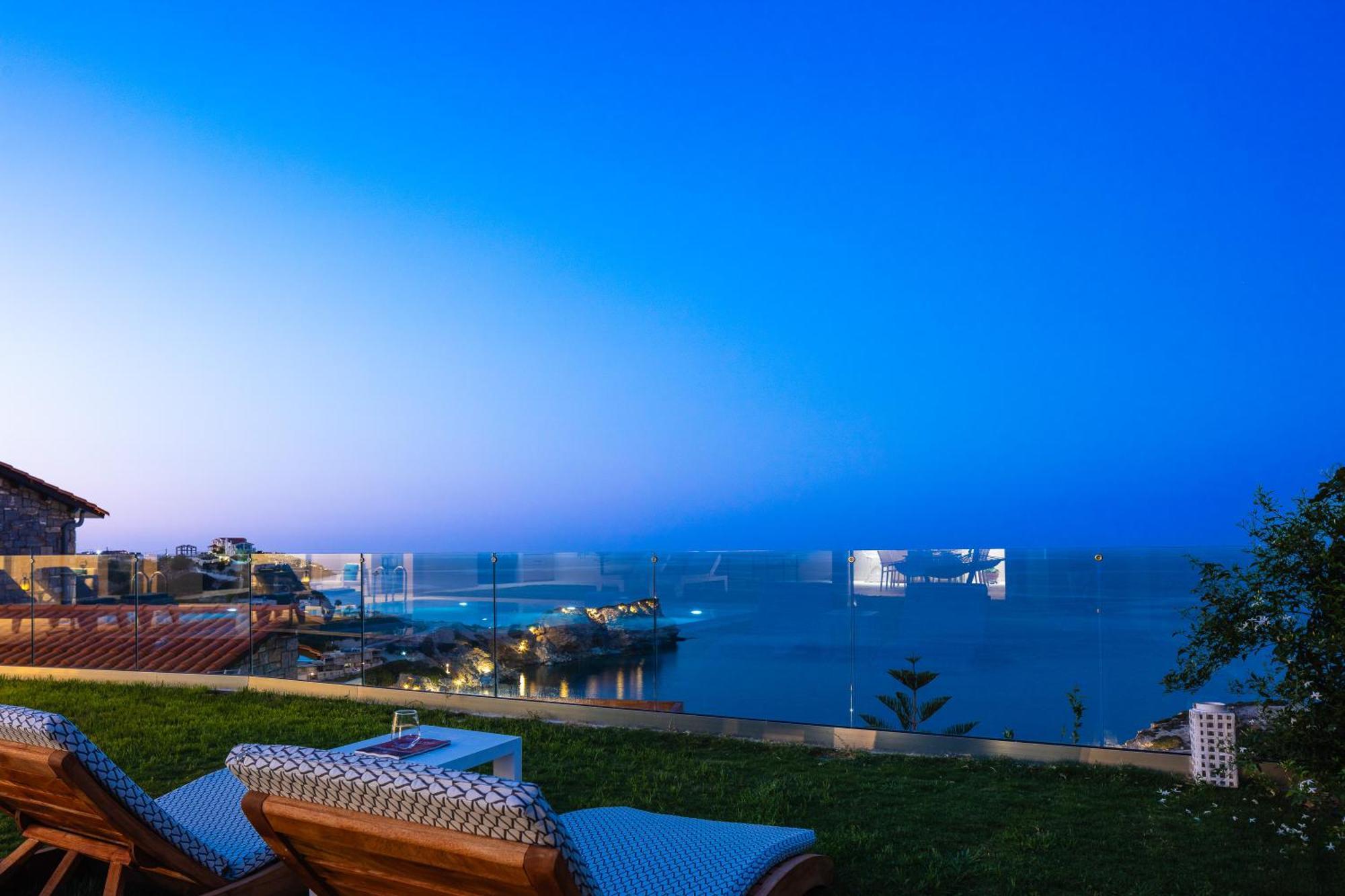 Villa Ligaria Pinnacle Экстерьер фото